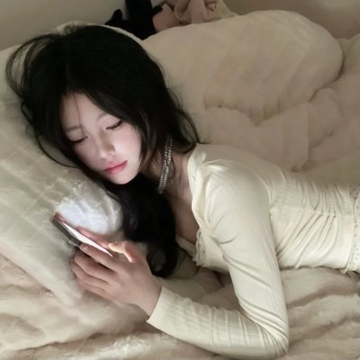 红琼海报